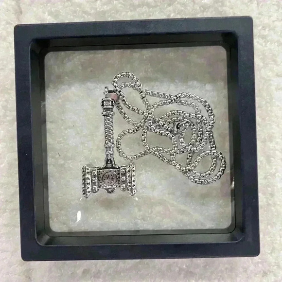 Trendy Pendant Necklace  Collection - Picture 6 of 6